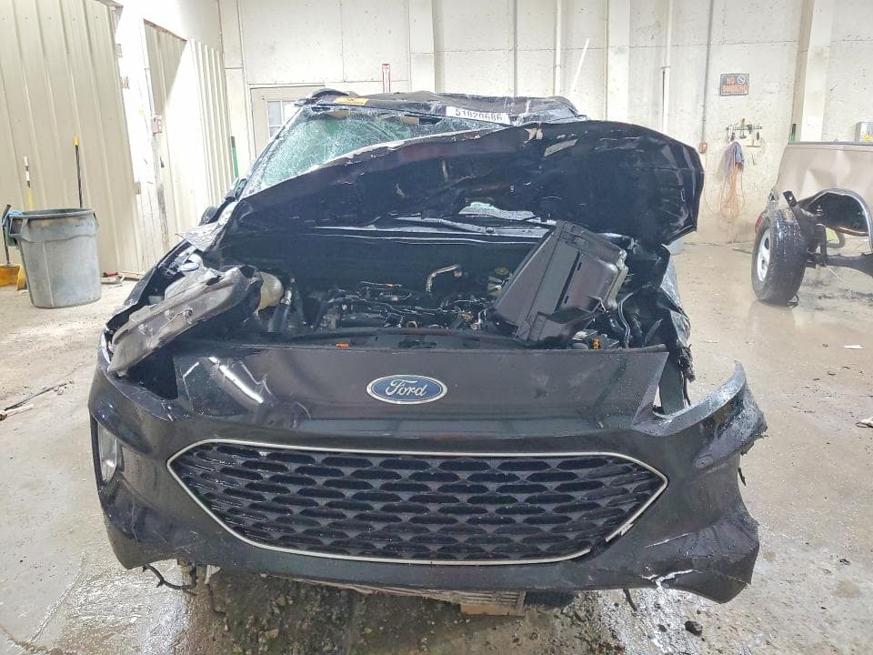 2020 FORD ESCAPE SEL 10