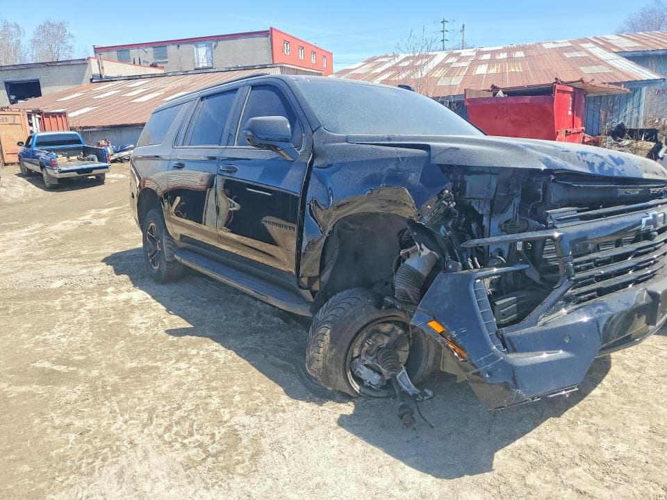 2025 CHEVROLET SUBURBAN K1500 RST 4