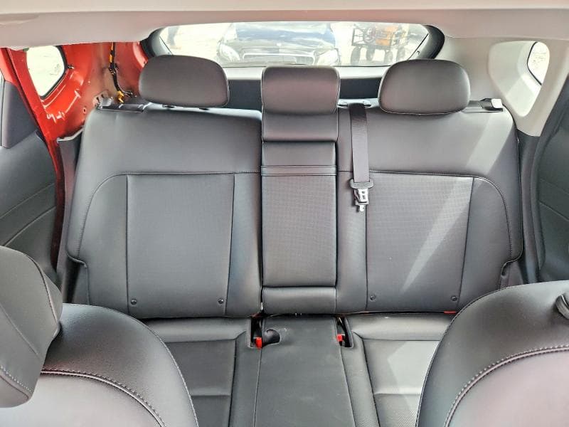 2024 HYUNDAI KONA LIMITED 10