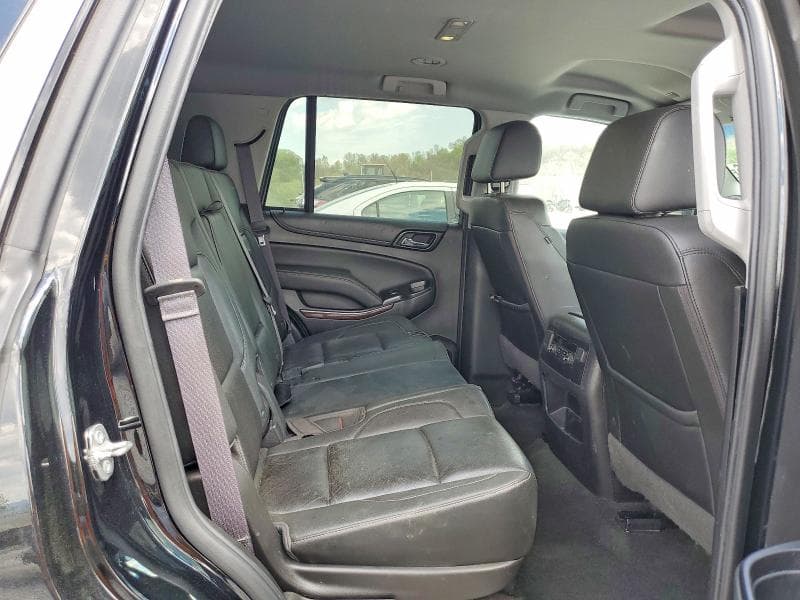2017 GMC YUKON SLT 11