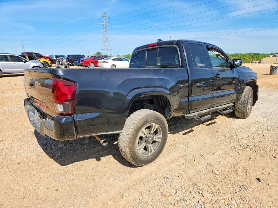 2022 TOYOTA TACOMA SR 3