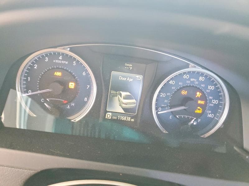 2017 TOYOTA CAMRY LE 9
