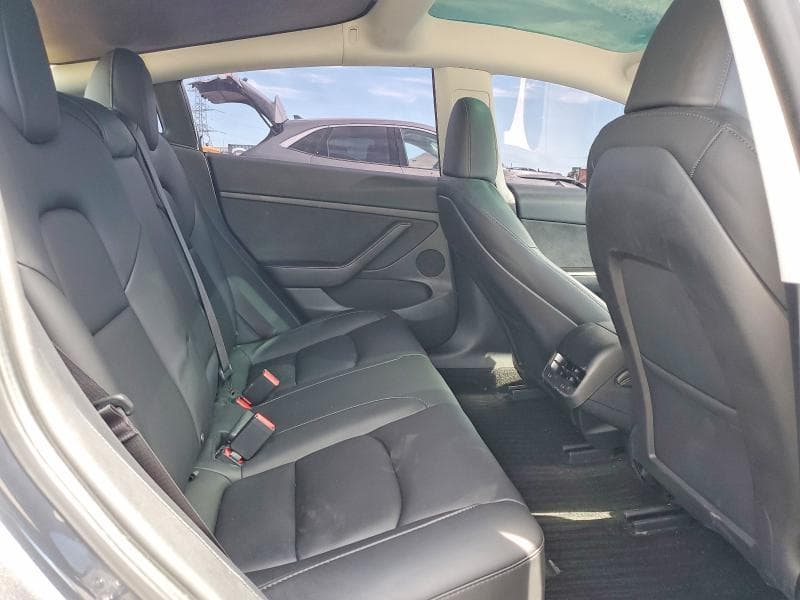 2023 TESLA MODEL 3 10