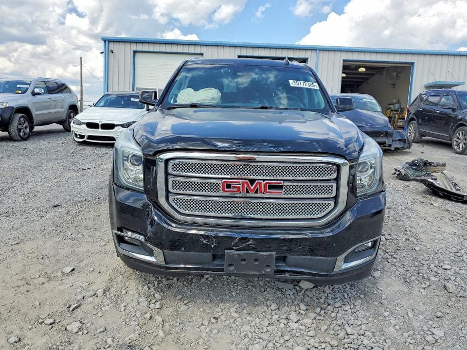2017 GMC YUKON SLT 5