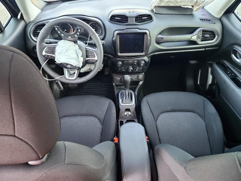 2023 JEEP RENEGADE LATITUDE 8