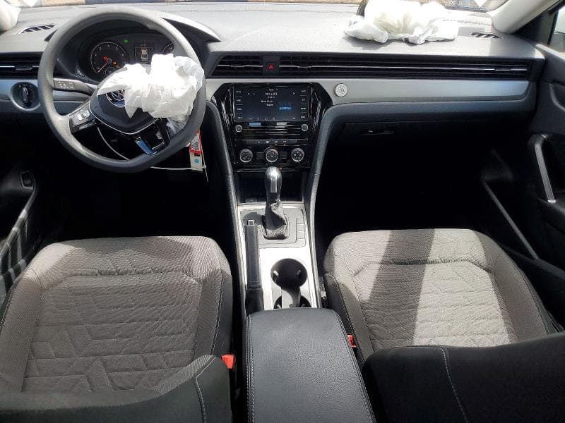 2020 VOLKSWAGEN PASSAT S 8