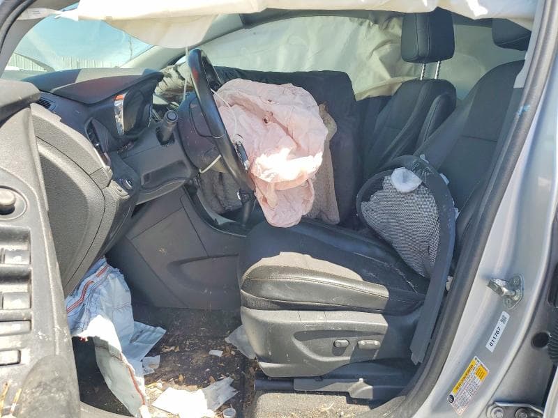 2020 CHEVROLET TRAX 1LT 7