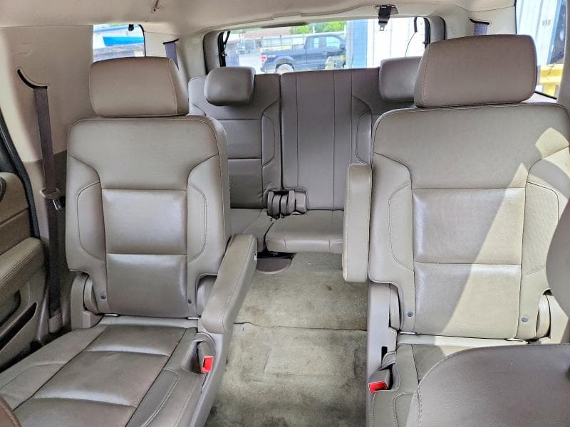 2017 GMC YUKON SLT 10