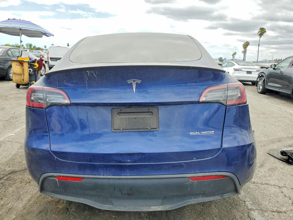 2023 TESLA MODEL Y 6