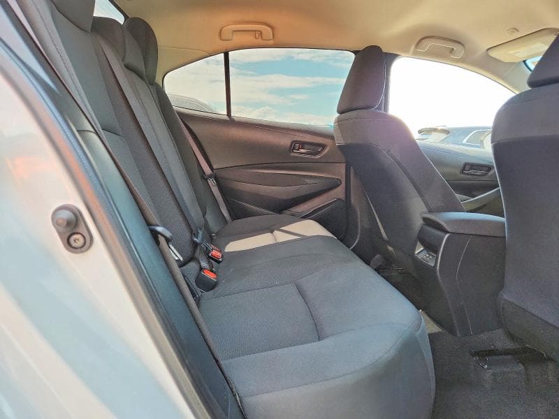 2024 TOYOTA COROLLA LE 10