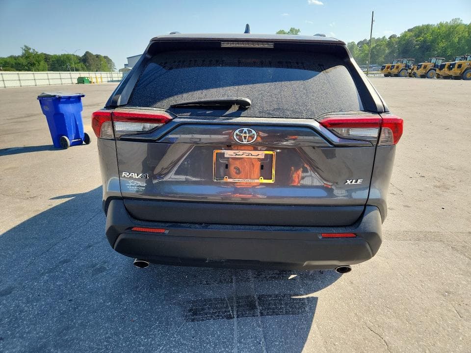 2021 TOYOTA RAV4 XLE PREMIUM 6