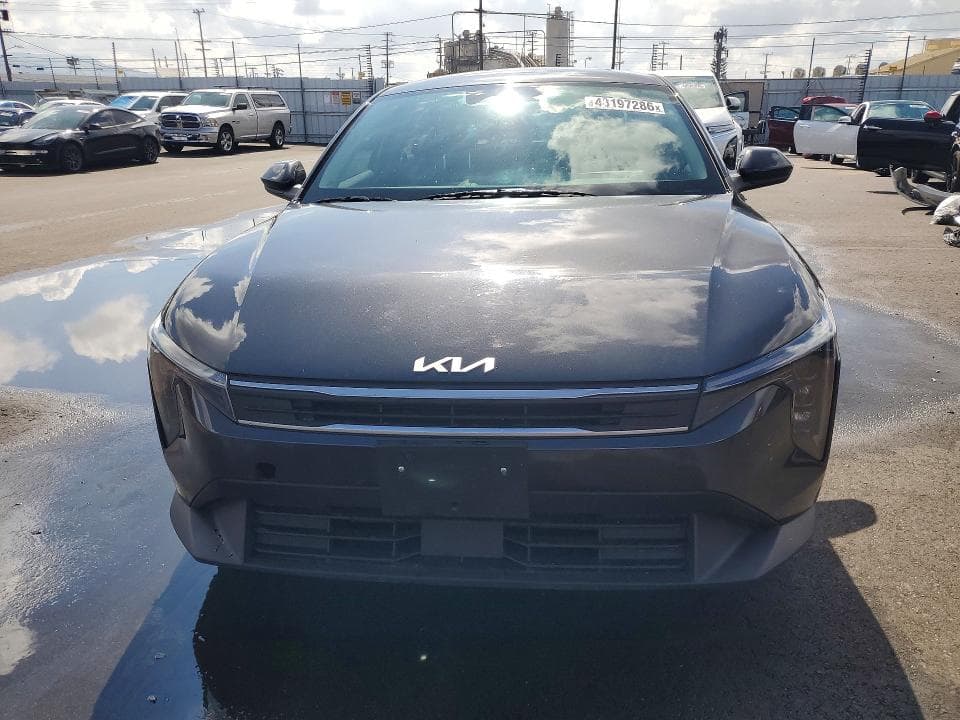 2025 KIA K4 LXS 5