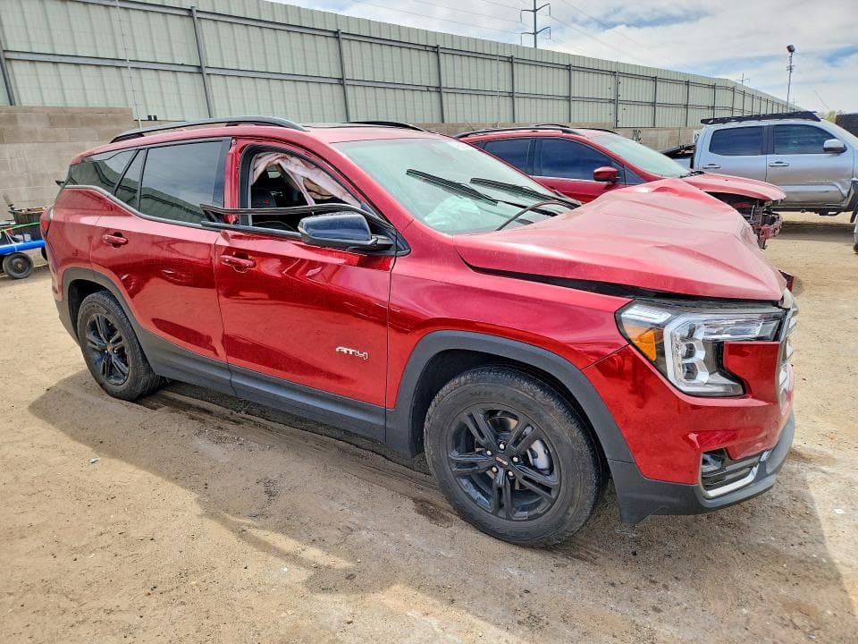 2024 GMC TERRAIN AT4 4