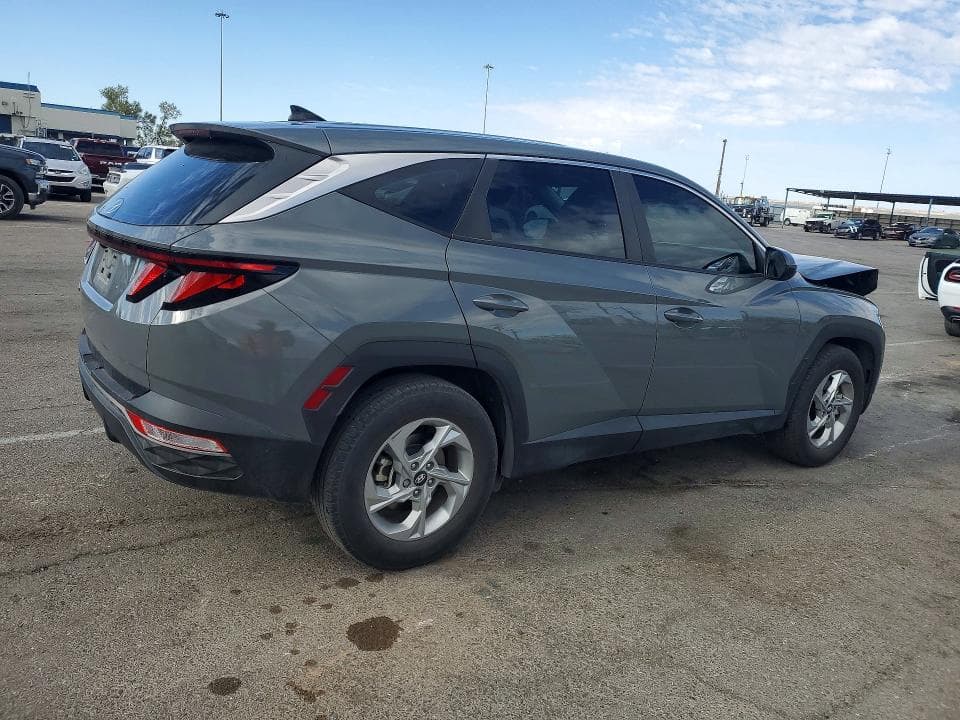 2024 HYUNDAI TUCSON SE 3