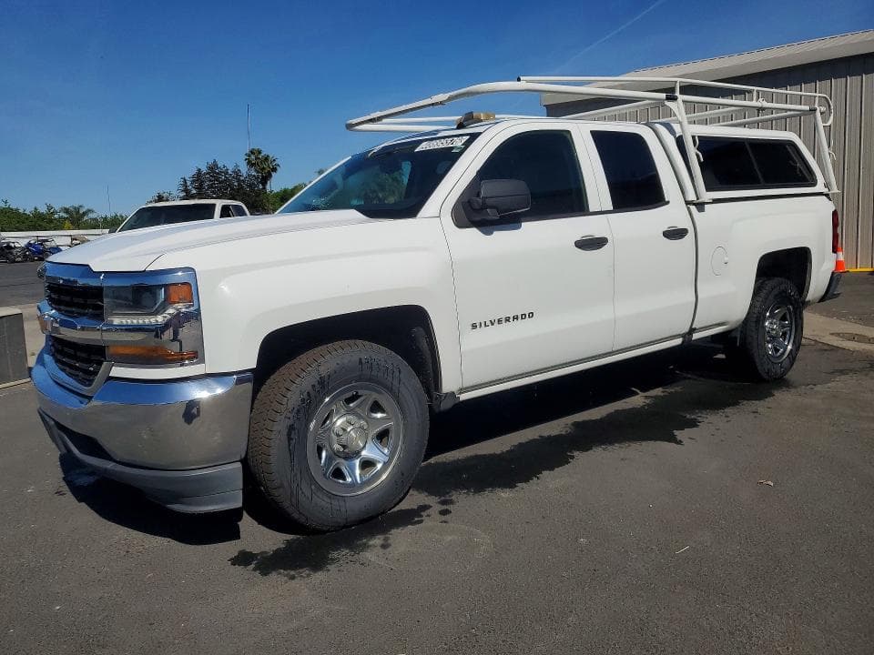 2017 CHEVROLET SILVERADO - 1