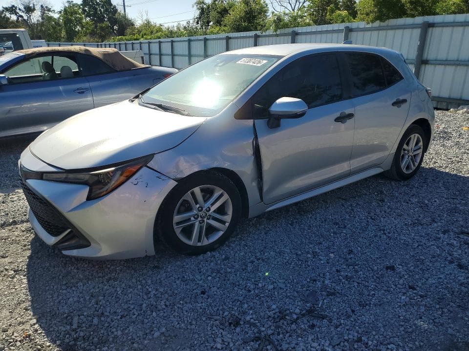 2019 TOYOTA COROLLA HATCHBACK SE - 1