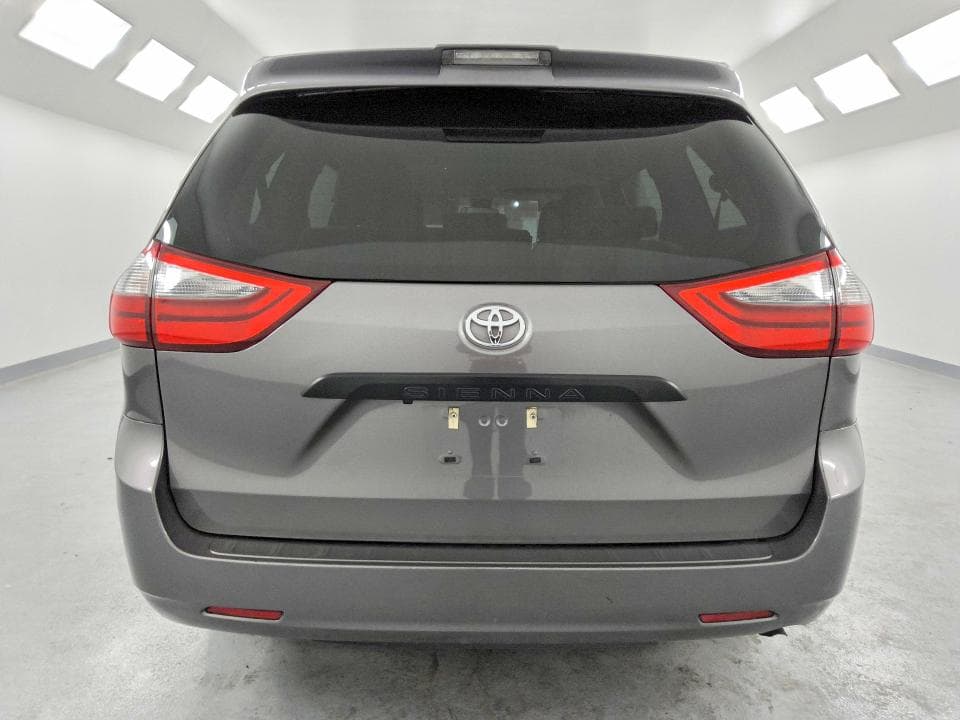 2020 TOYOTA SIENNA L 7-PASSENGER 6