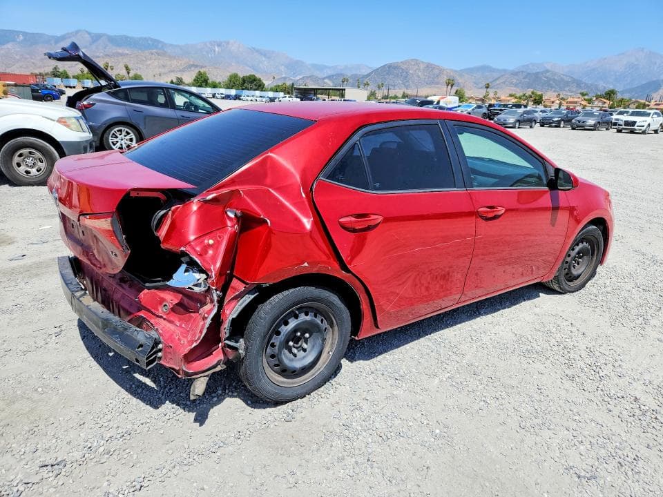 2018 TOYOTA COROLLA LE 3