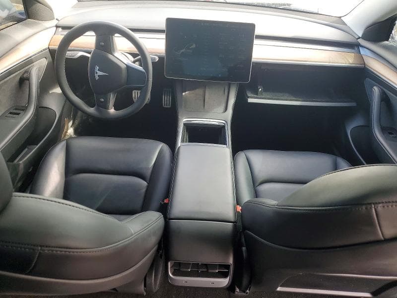 2023 TESLA MODEL 3 8