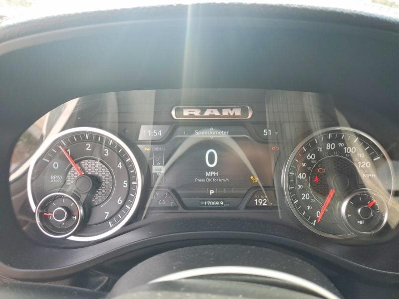 2025 RAM 1500 LARAMIE 9