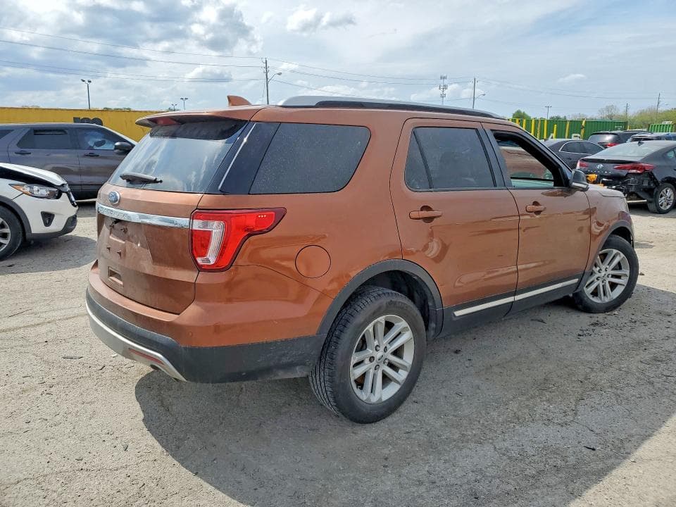 2017 FORD EXPLORER XLT 3