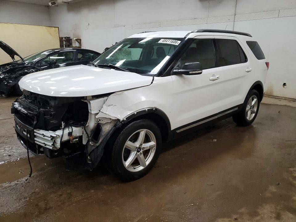 2019 FORD EXPLORER XLT - 1