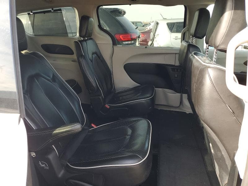 2023 CHRYSLER PACIFICA LIMITED 11