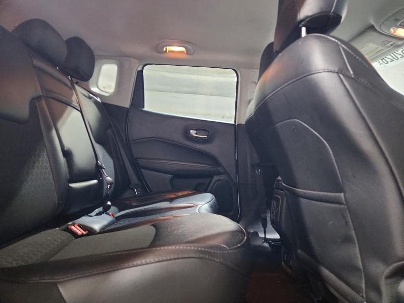 2019 JEEP COMPASS LATITUDE 11