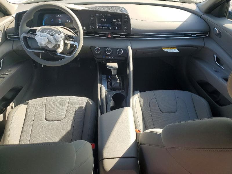 2026 HYUNDAI ELANTRA SE 8