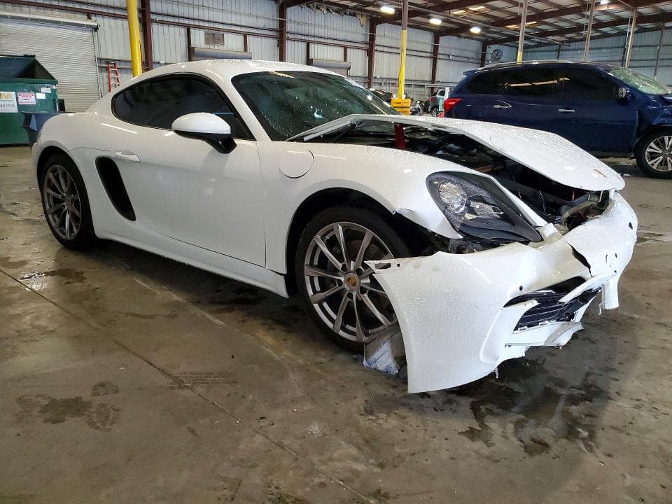 2018 PORSCHE CAYMAN 4