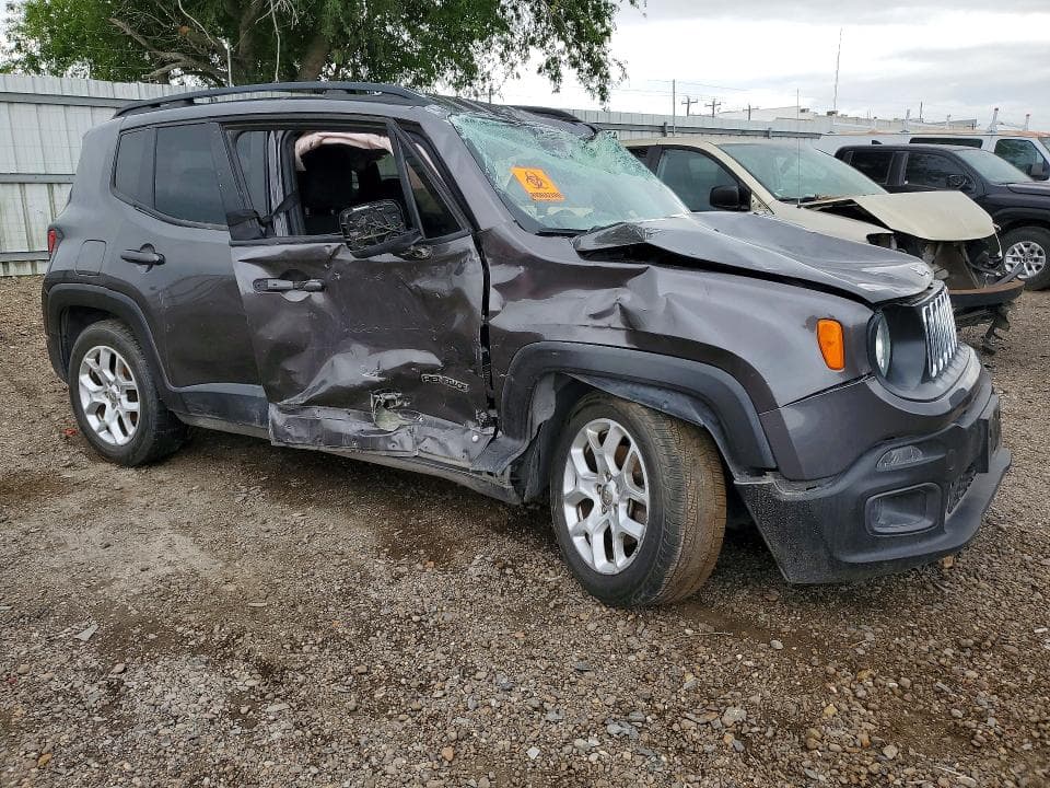 2018 JEEP RENEGADE 4