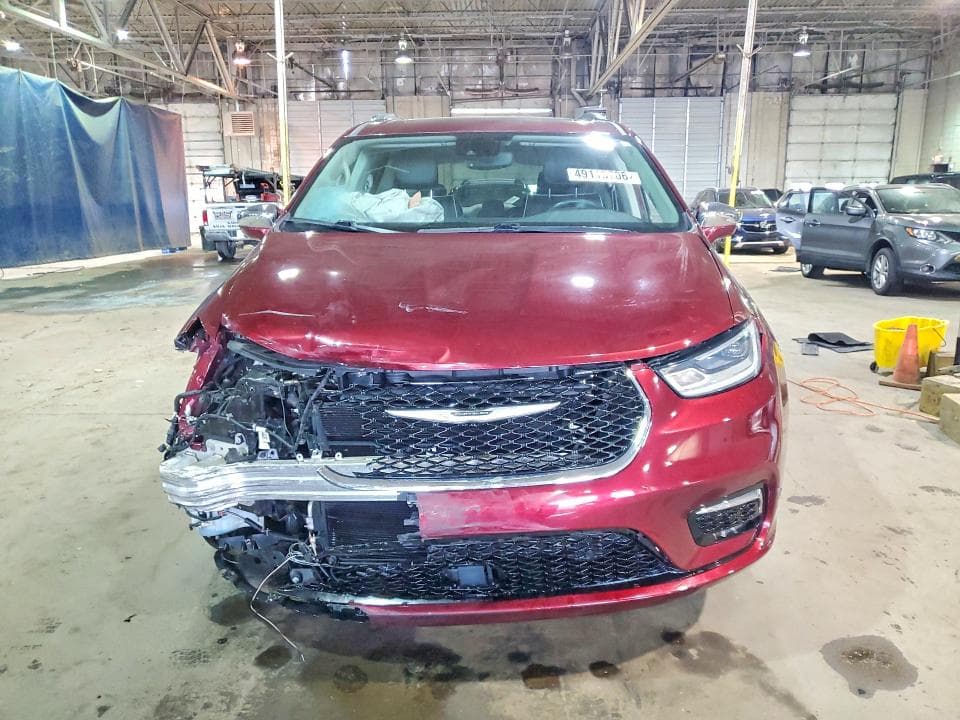 2021 CHRYSLER PACIFICA LIMITED 5