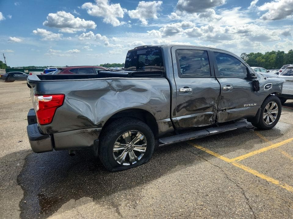 2017 NISSAN TITAN S 3