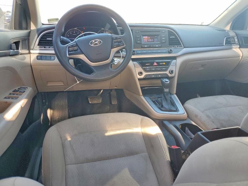 2017 HYUNDAI ELANTRA SE 8