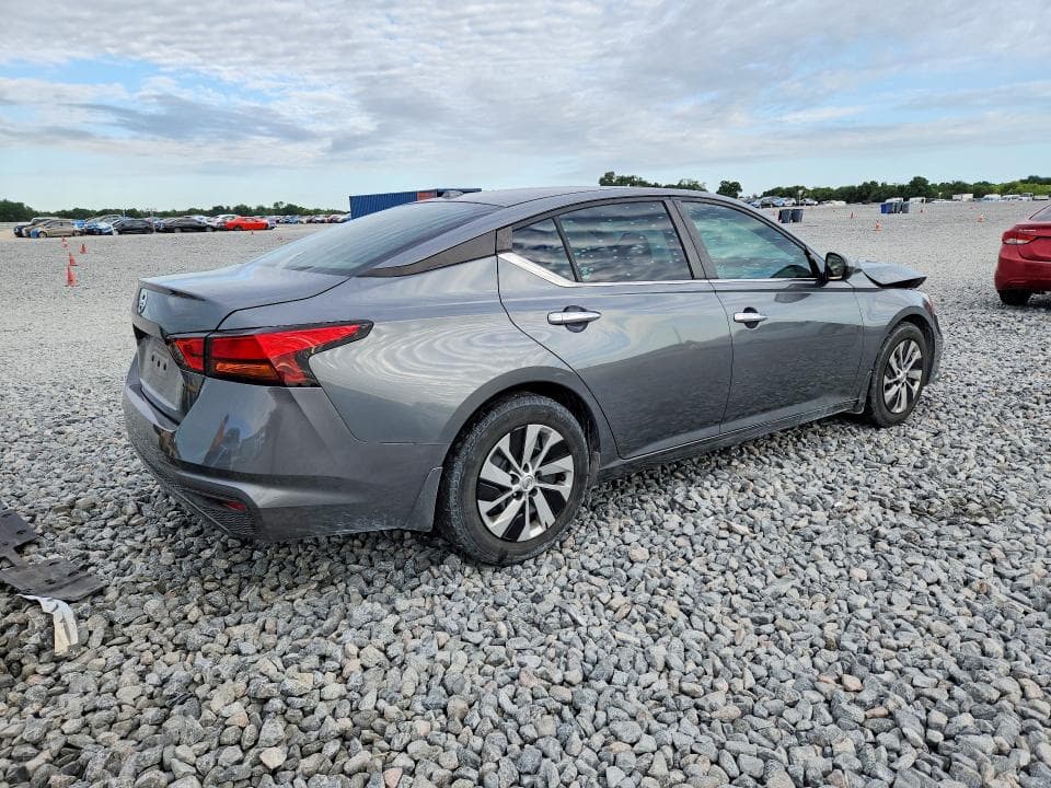 2019 NISSAN ALTIMA S 3