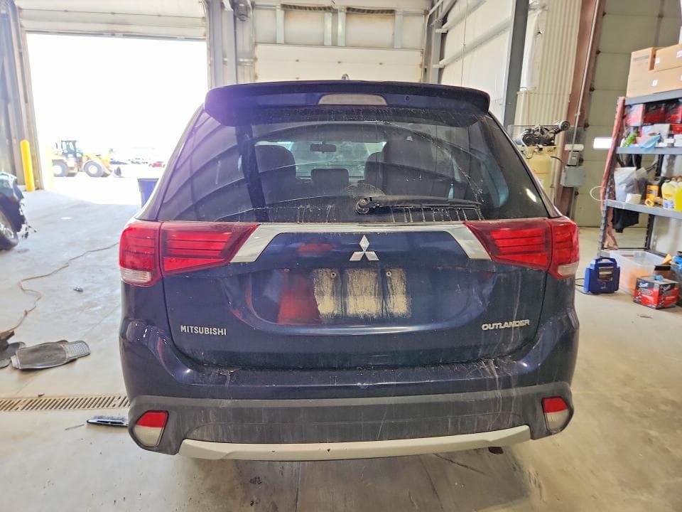 2017 MITSUBISHI OUTLANDER ES 6