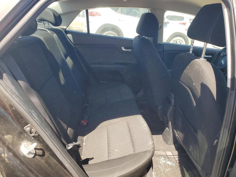 2021 KIA RIO S 10