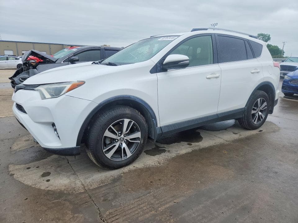 2017 TOYOTA RAV4 XLE - 1