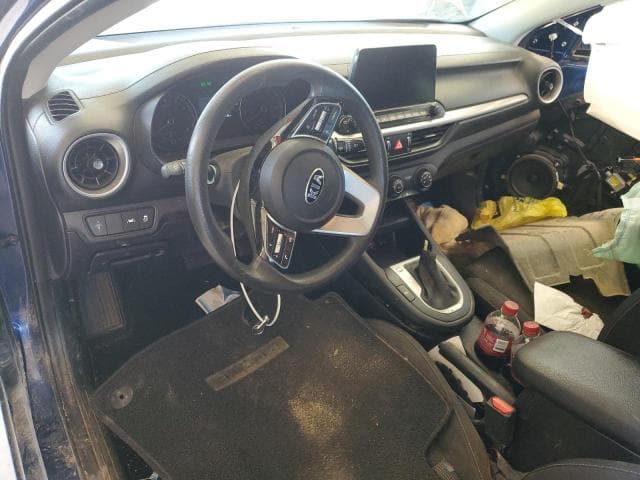 2020 KIA FORTE FE 8