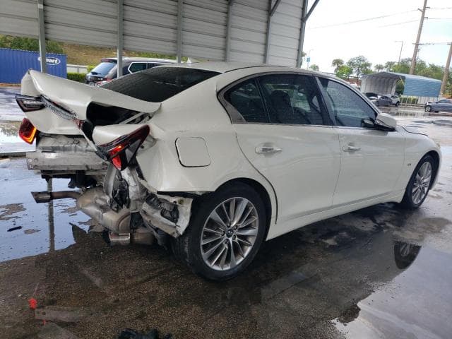 2018 INFINITI Q50 LUXE 3