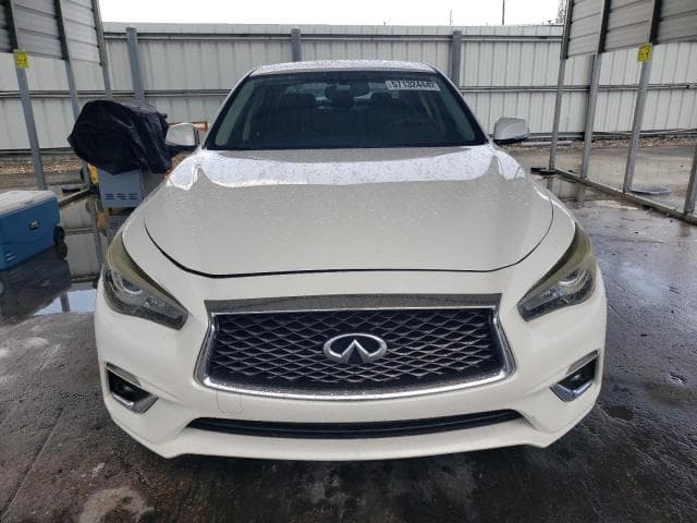 2018 INFINITI Q50 LUXE 5
