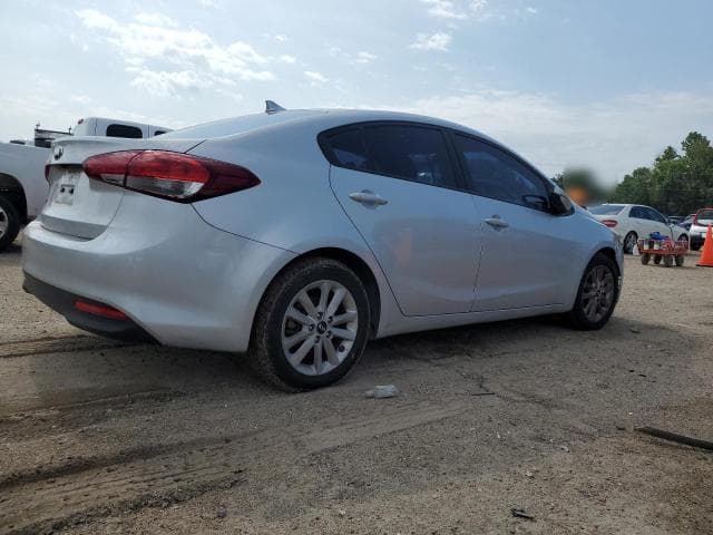 2017 KIA FORTE LX 3