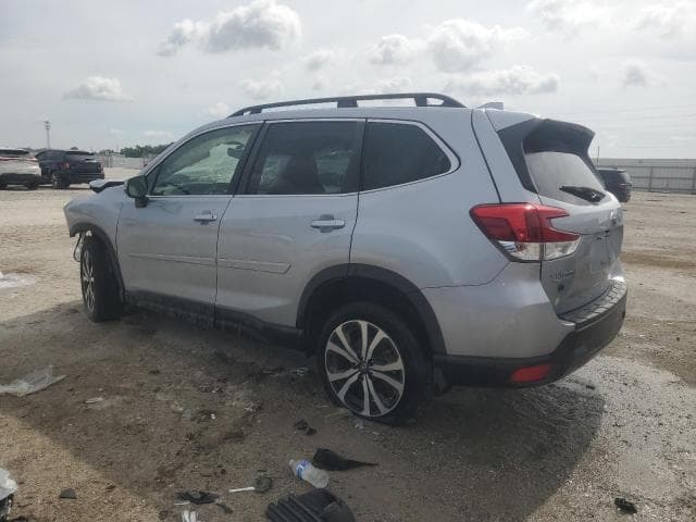2023 SUBARU FORESTER LIMITED 2
