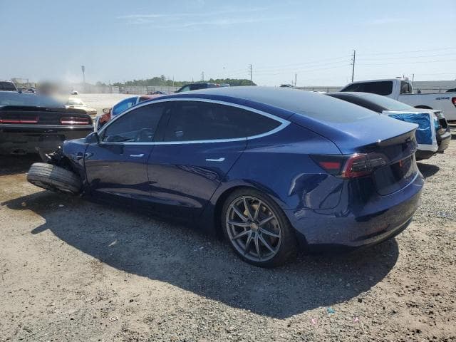 2018 TESLA MODEL 3 2
