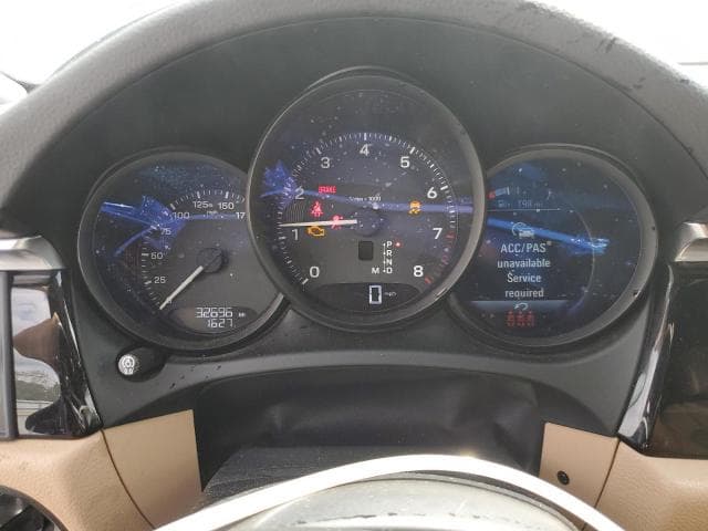 2023 PORSCHE MACAN BASE 9