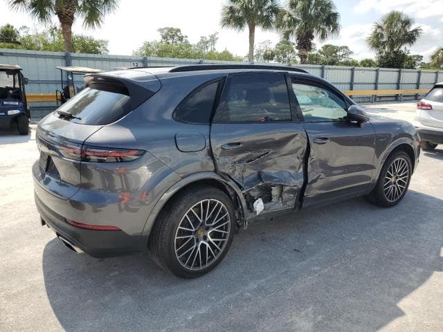 2020 PORSCHE CAYENNE E-HYBRID 3