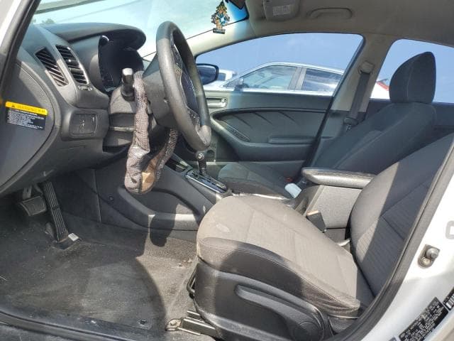 2017 KIA FORTE LX 7