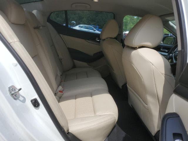 2018 NISSAN MAXIMA 3.5S 10