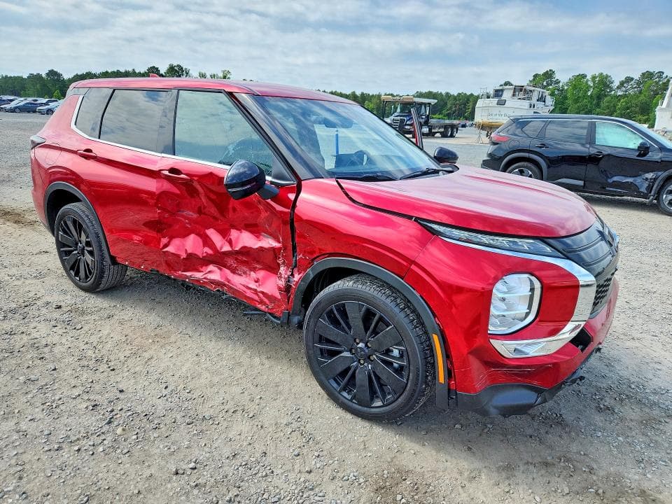 2026 MITSUBISHI OUTLANDER SE 4