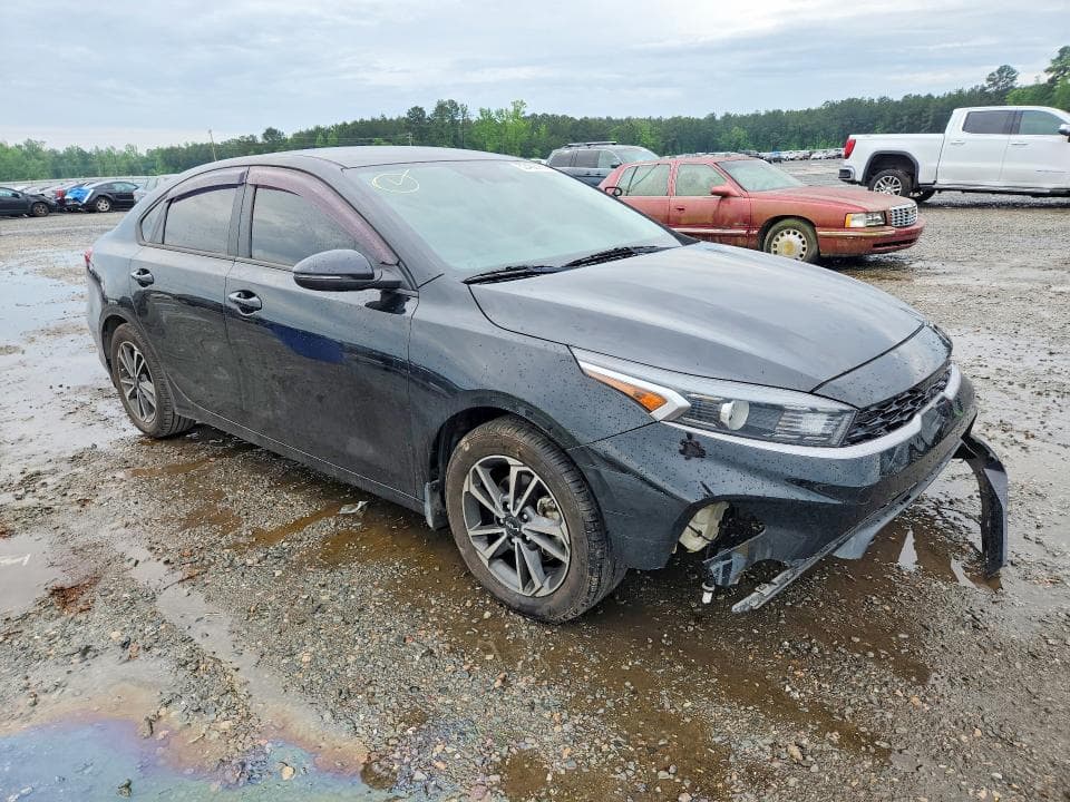 2022 KIA FORTE LXS 4